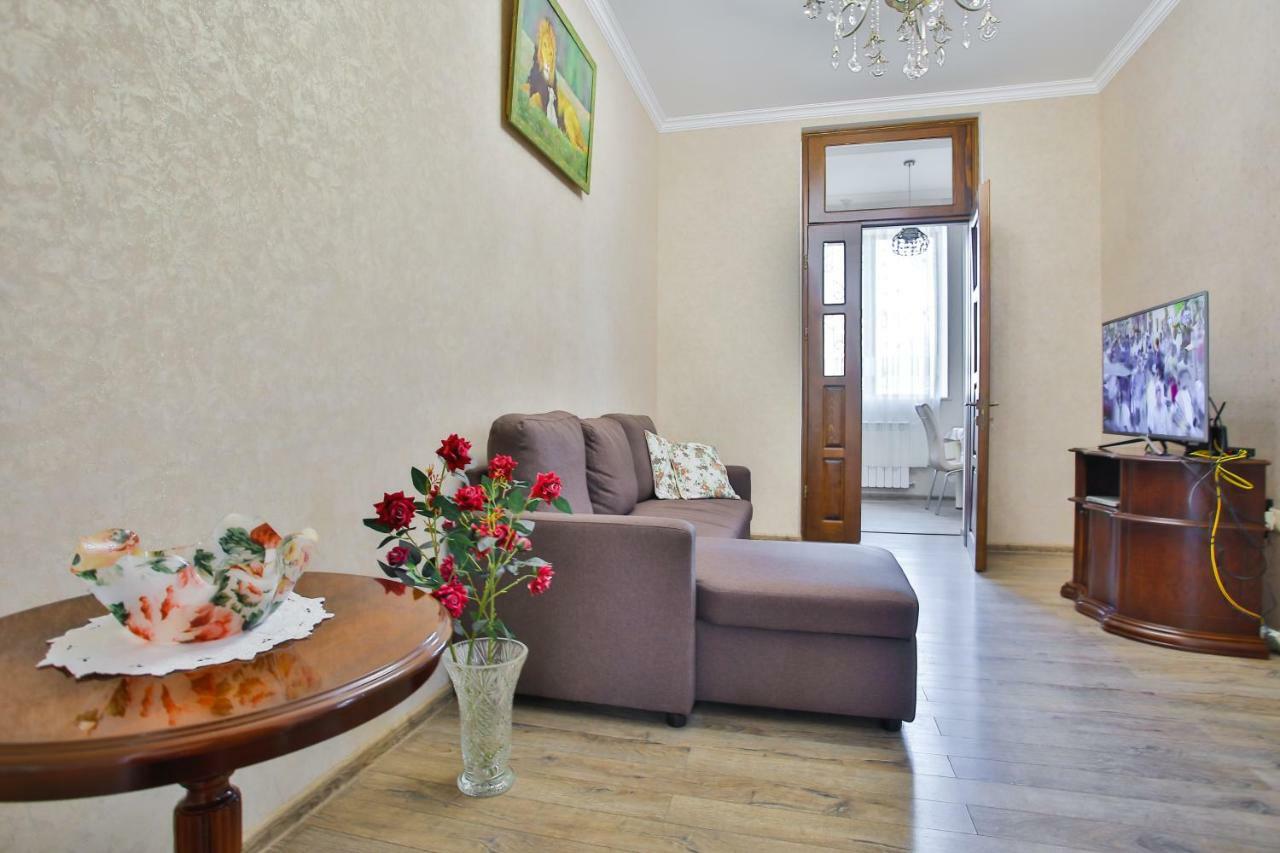Apartment Anano Kutaisi Eksteriør bilde